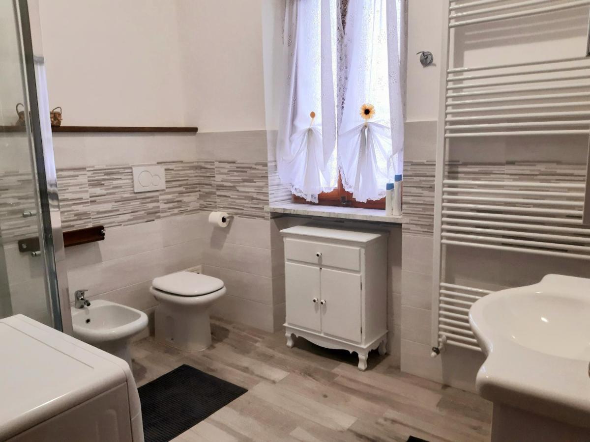 Grazioso Bilocale Merlino, Luminoso Con Vista Santuario, Wifi 기아베노 외부 사진
