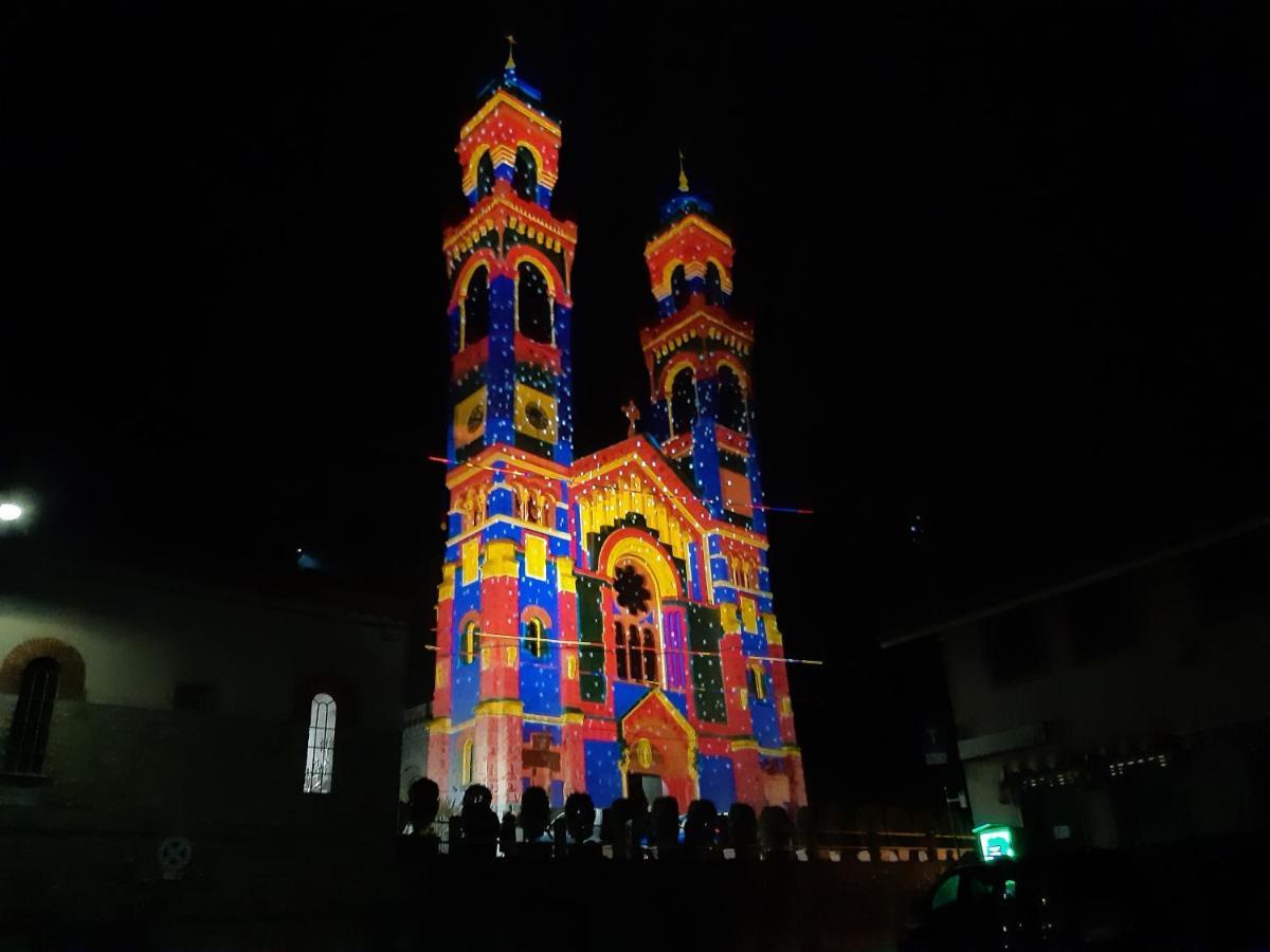 Grazioso Bilocale Merlino, Luminoso Con Vista Santuario, Wifi 기아베노 외부 사진