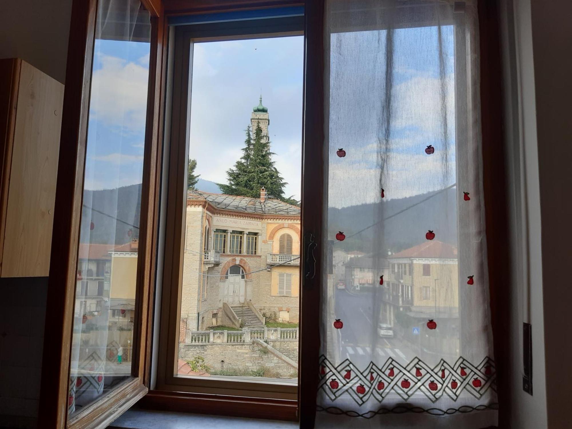 Grazioso Bilocale Merlino, Luminoso Con Vista Santuario, Wifi 기아베노 외부 사진